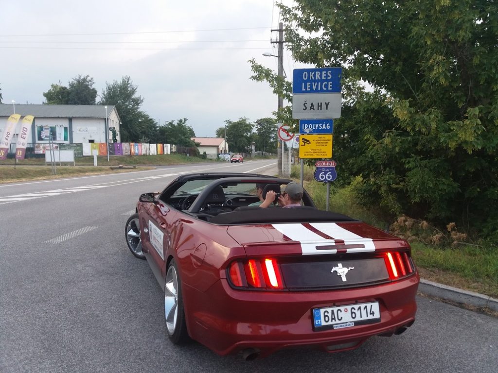 Slovenska Route 66 - Mustang Cabrio Sahy