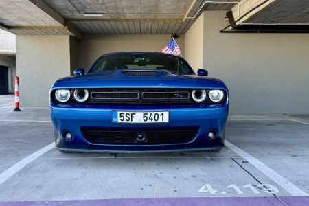 New Dodge Challenger R/T 5.7l HEMI V8